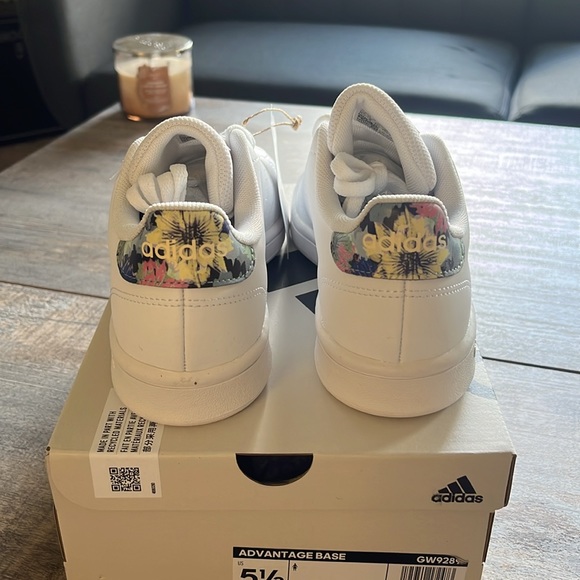 NWT ADIDAS ADVANTAGE BASE COURT LIFESTYLE WOMEN'S SHOES GW9289 - Picture 11 of 11